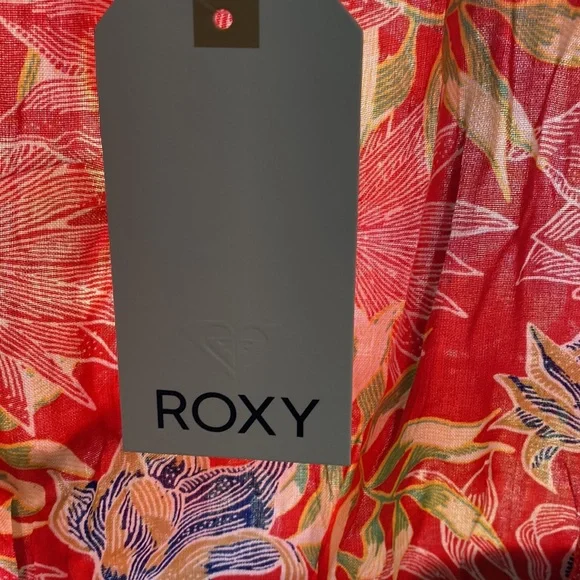 Brand: Roxy - Picture 2 of 3